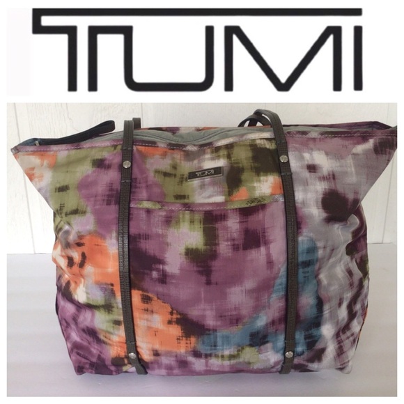 Tumi | Bags | Tumi Q Tote Voyageour Nylon Tote Bag Watercolor Print ...